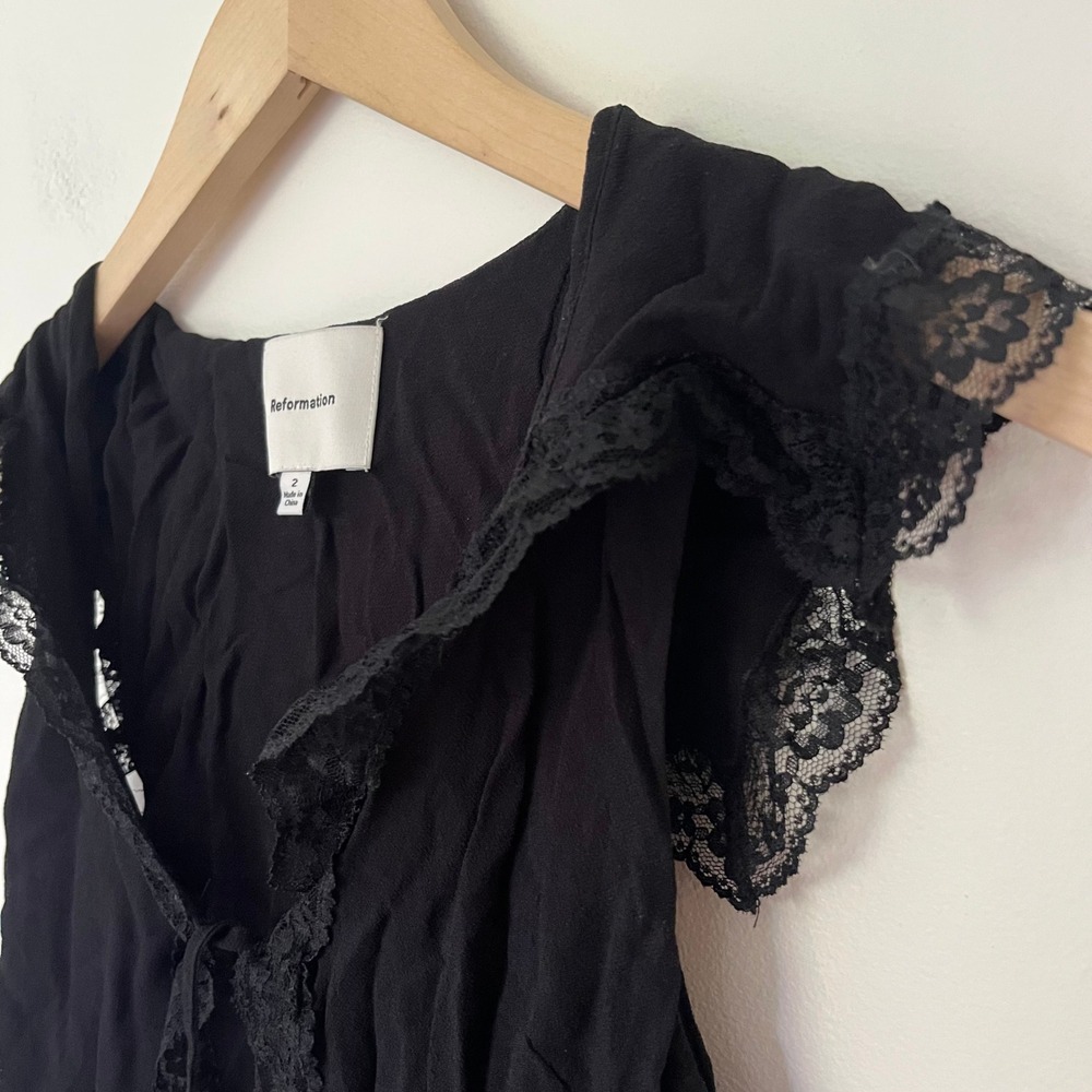 Reformation Black Lace Trim Tie Front Cropped Ruffle Blouse Top Mens Size 2 - Picture 9 of 12